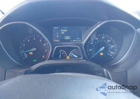 2014 Ford Focus Se z USA, uszkodzony, nr VIN 1FADP3F25EL442372